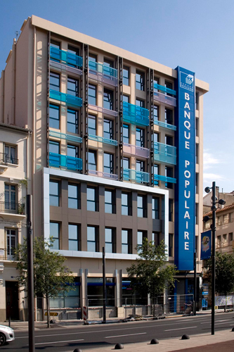 ÉTABLISSEMENTS BANCAIRES